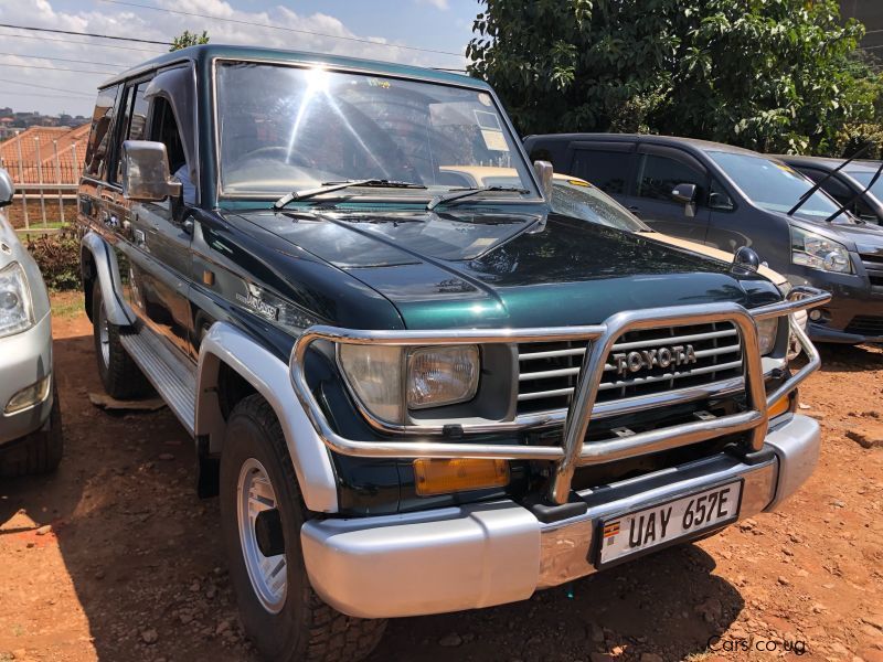 Toyota Land Cruiser Prado SX in Uganda