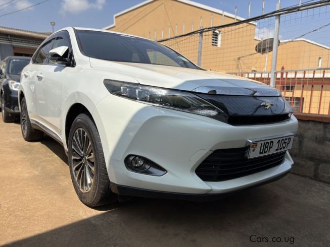 Toyota Harrier in Uganda