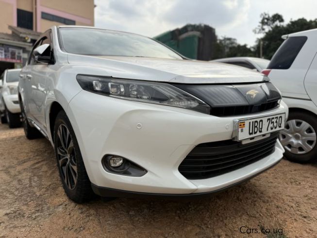 Toyota Harrier in Uganda