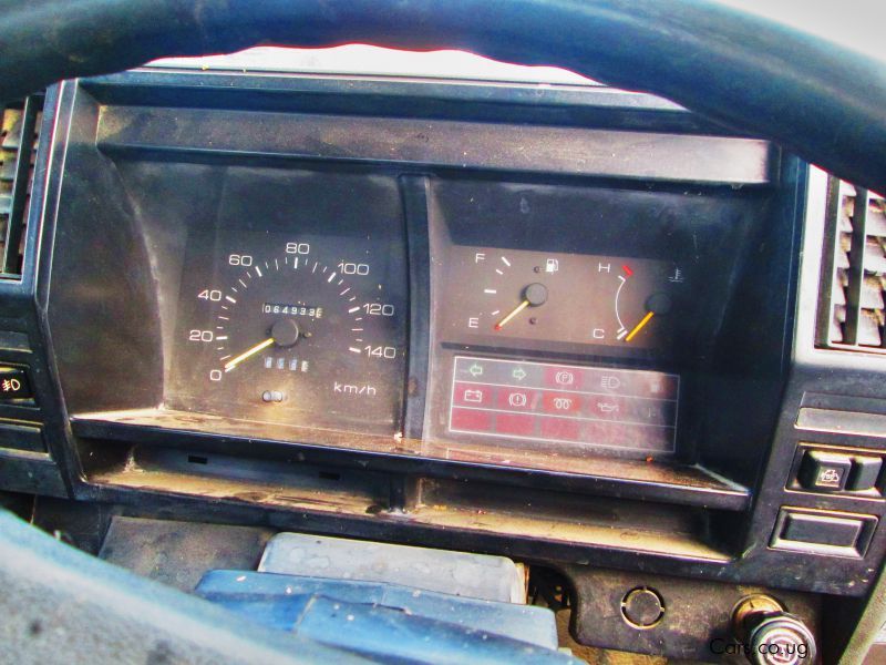 Isuzu Elf in Uganda