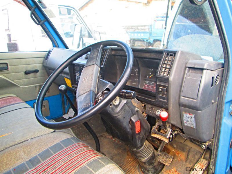 Isuzu Elf in Uganda