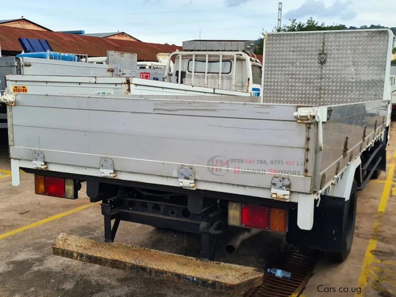 Isuzu ELF 2.5 TONES LONG in Uganda