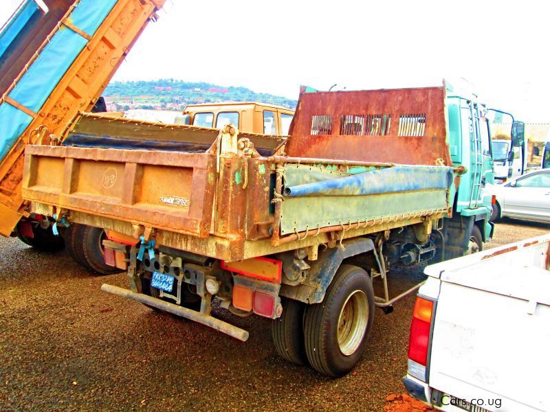 Isuzu Forward L195 in Uganda