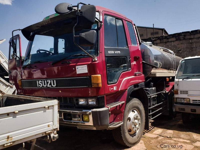 Isuzu MILK TANK in Uganda