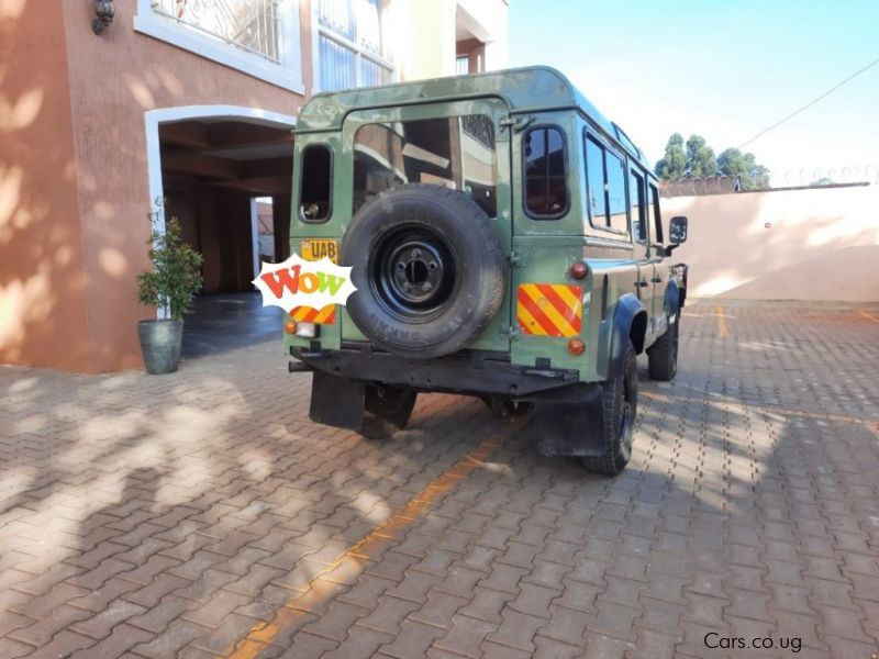 Land Rover Defender in Uganda