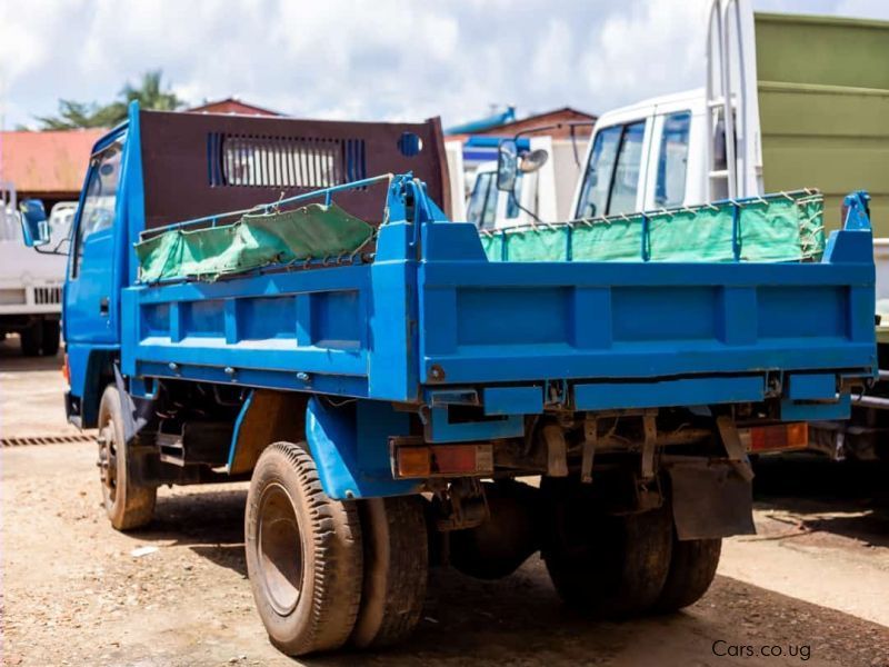 Mitsubishi Canter Tipper in Uganda