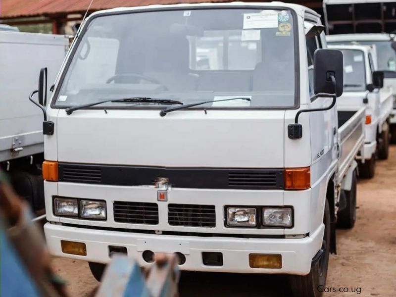 Isuzu ELF Truck 2.5 tones in Uganda