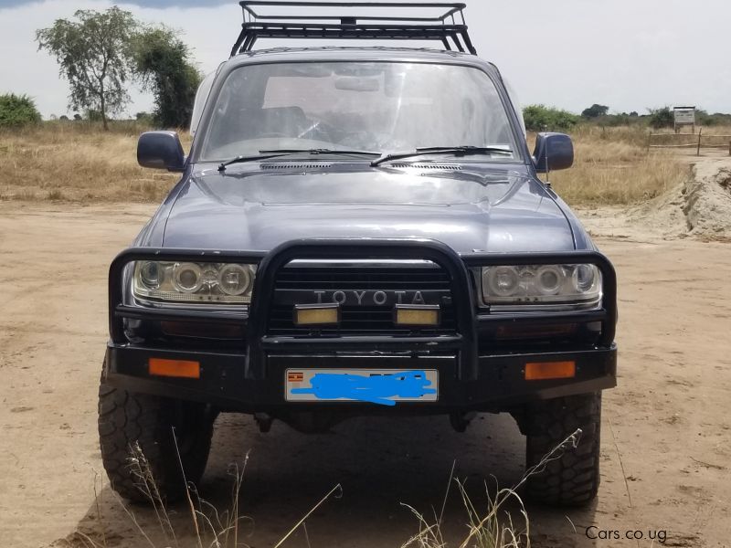Toyota Land Cruiser VX Limited in Uganda