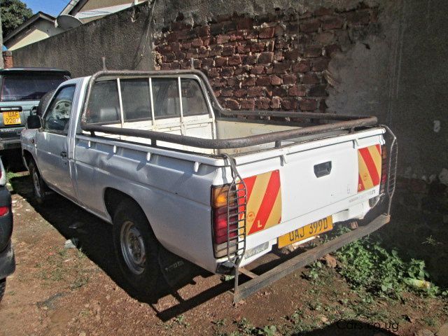 Nissan Sunny in Uganda