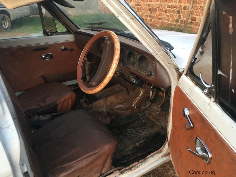 Nissan Sunny pickup in Uganda