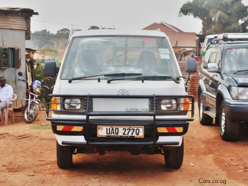 Toyota Lite Ace in Uganda