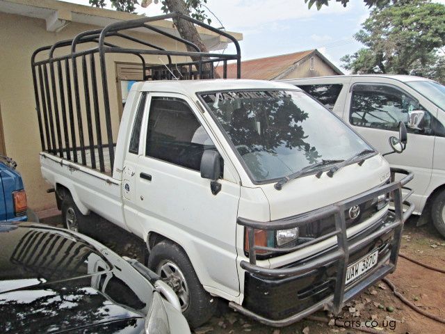 Toyota Liteace in Uganda