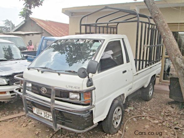 Toyota Liteace in Uganda