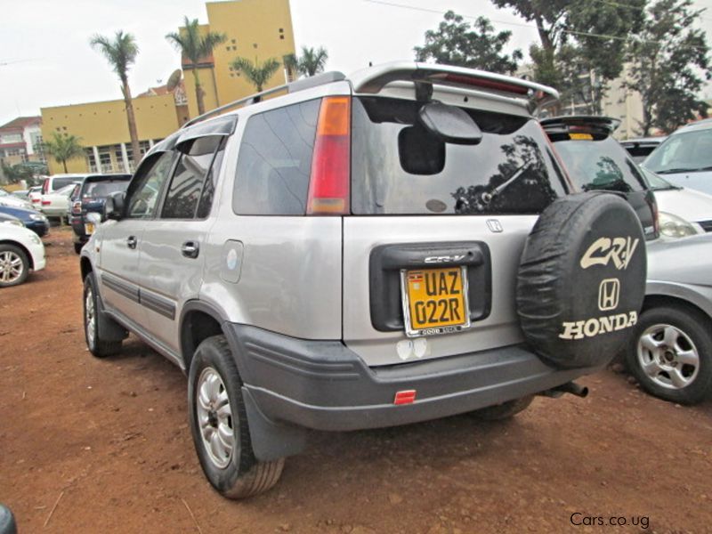 Honda CR-V in Uganda