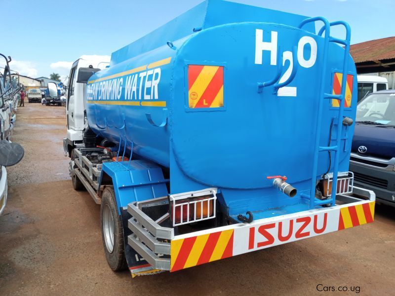 Isuzu Isuzu Forward Water Tank in Uganda
