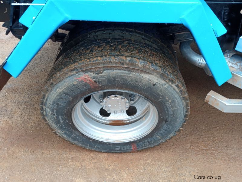 Isuzu Isuzu Forward Water Tank in Uganda