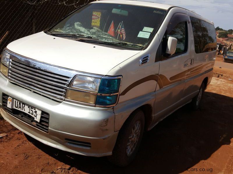 Nissan elgrand 3.D in Uganda
