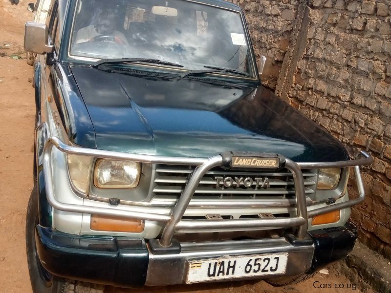 Toyota Land cruiser ssx in Uganda