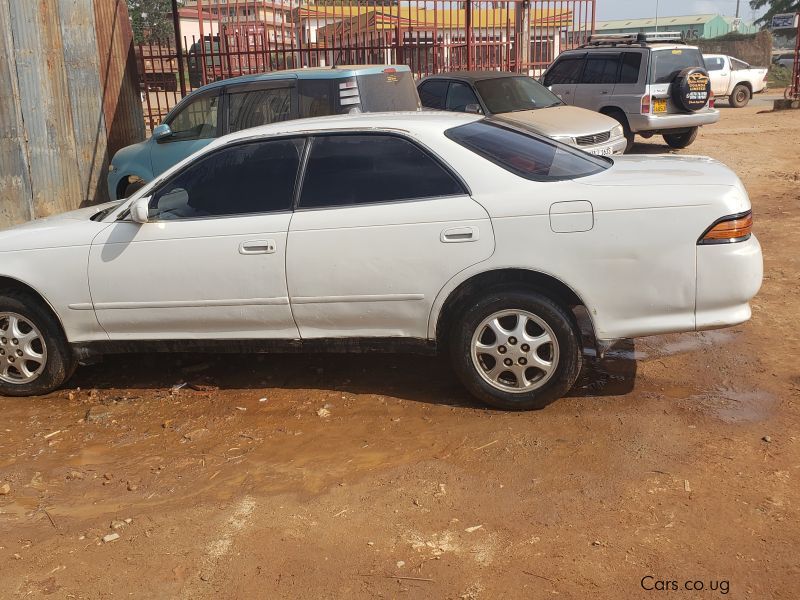 Toyota mark ii grande in Uganda