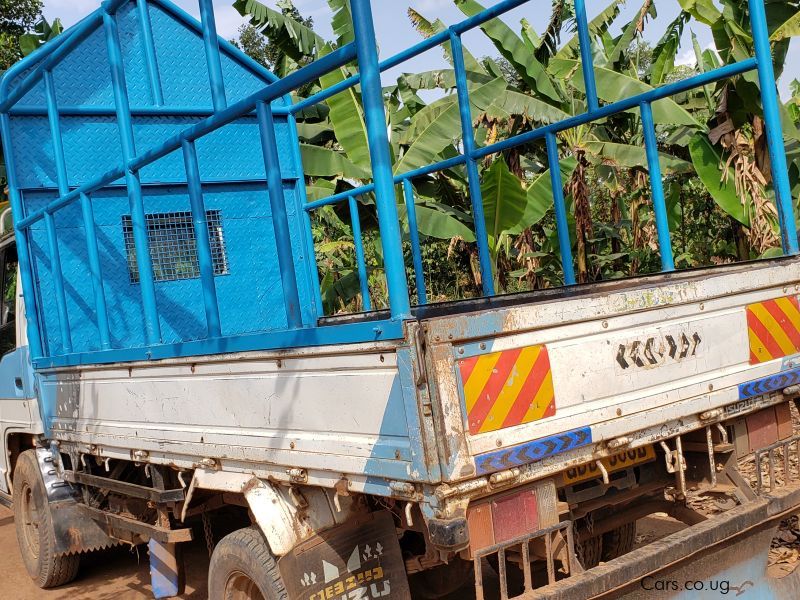 Isuzu Elf in Uganda