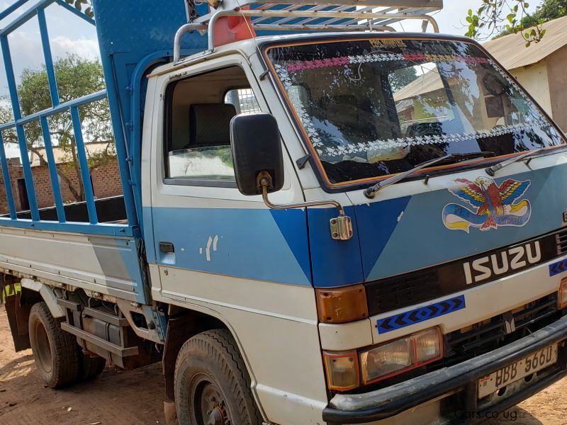 Isuzu Elf in Uganda