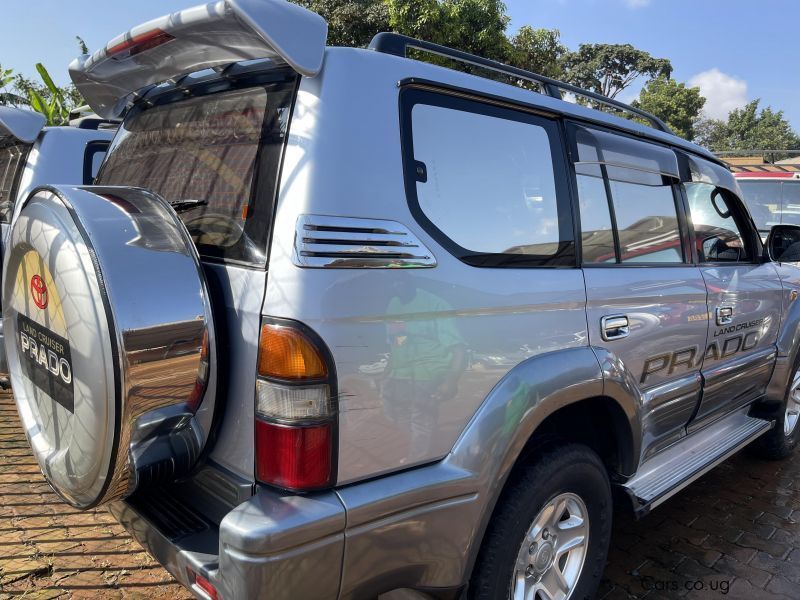 Toyota  Prado TX in Uganda