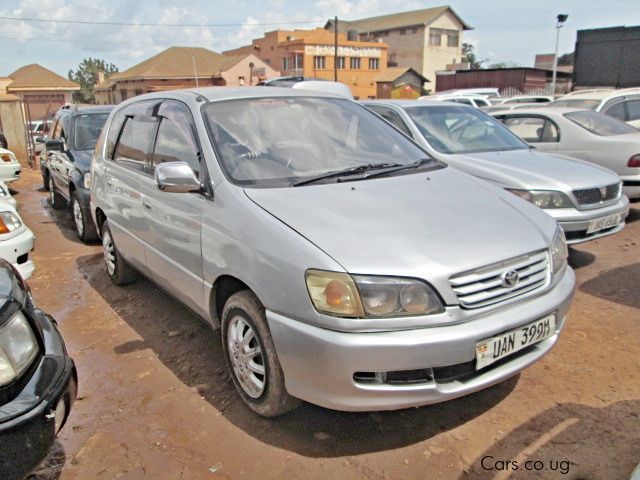 Toyota Ipsum in Uganda