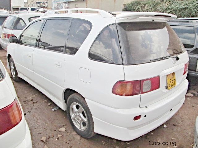 Toyota Ipsum in Uganda