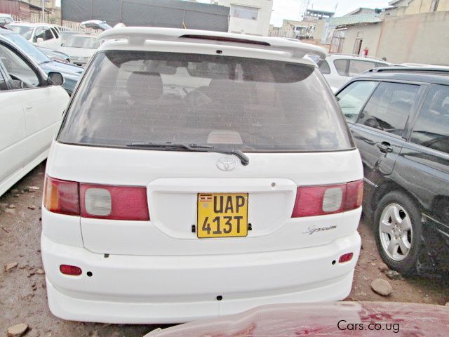 Toyota Ipsum in Uganda