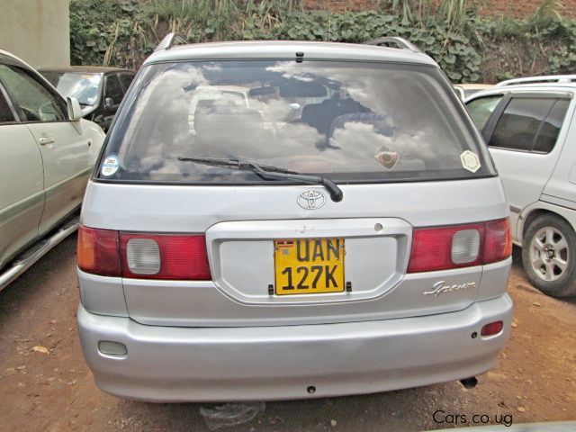 Toyota Ipsum in Uganda