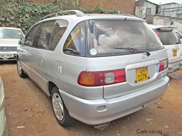 Toyota Ipsum in Uganda