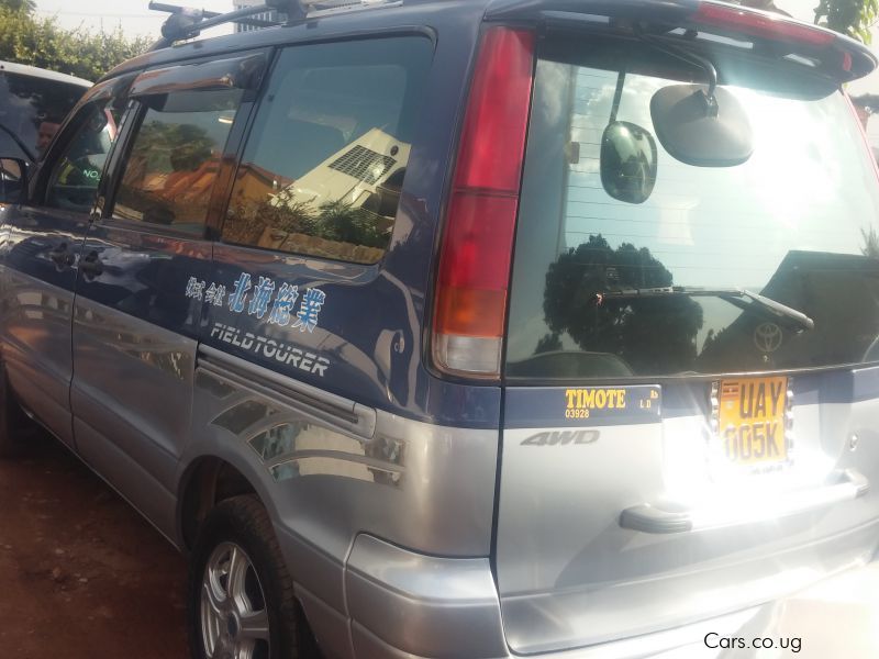 Toyota Noah Field Tourer  in Uganda