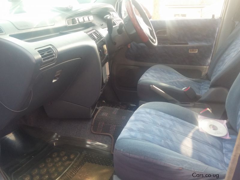 Toyota Noah Field Tourer  in Uganda