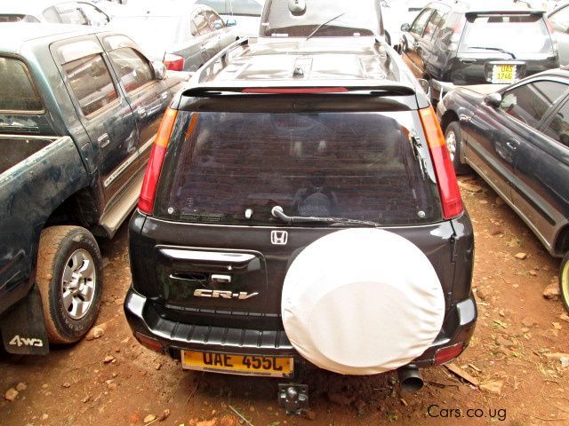 Honda CR-V in Uganda