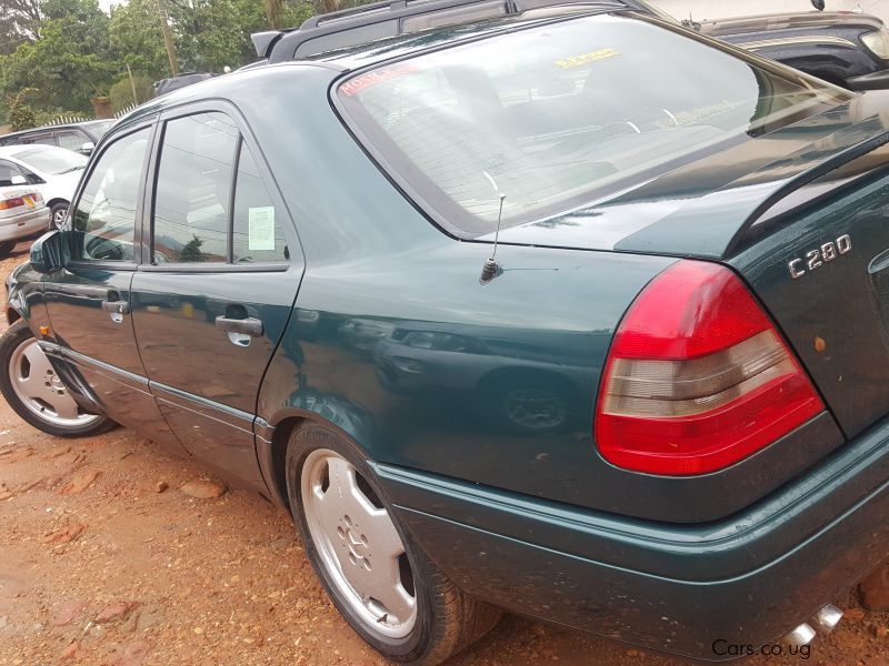 Mercedes-Benz c280 in Uganda