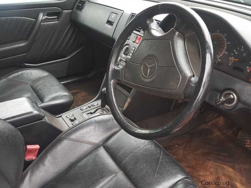 Mercedes-Benz c280 in Uganda