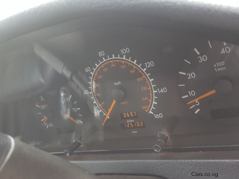 Mercedes-Benz c280 in Uganda