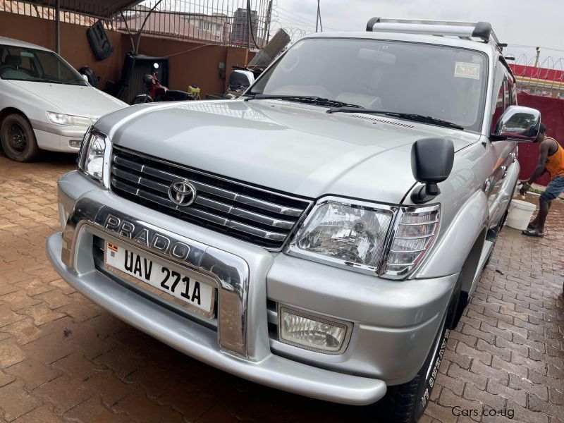 Toyota  Prado TX in Uganda