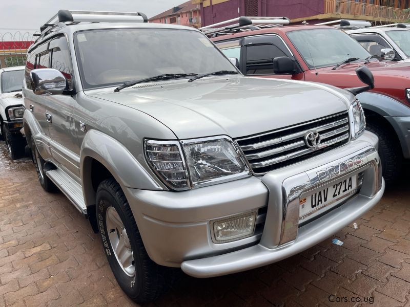 Toyota  Prado TX in Uganda