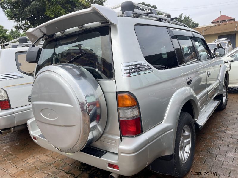 Toyota  Prado TX in Uganda