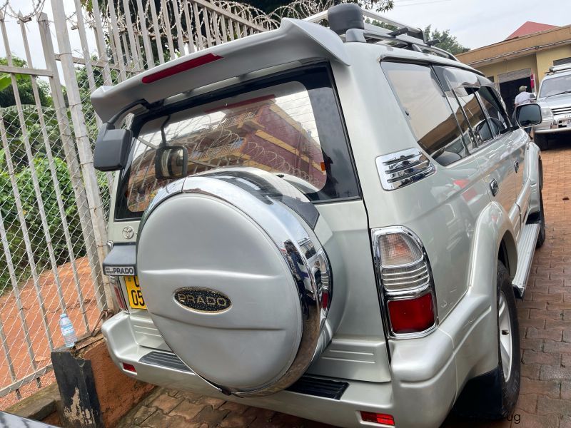 Toyota  Prado TX in Uganda