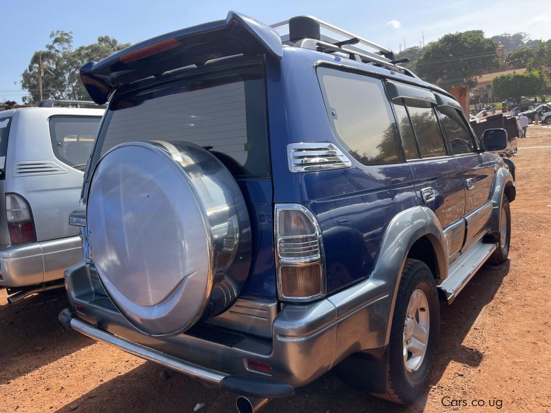 Toyota  Prado TX in Uganda