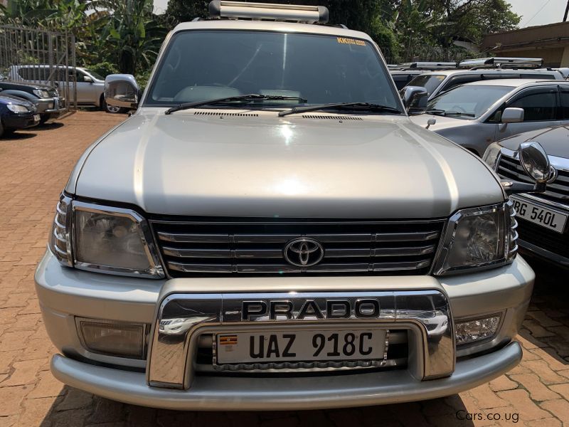Toyota  prado  in Uganda