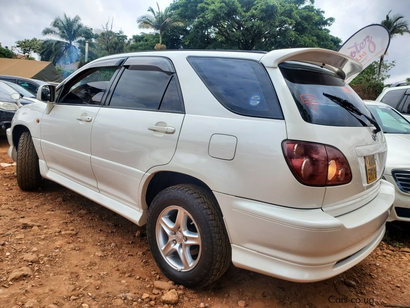 Toyota Harrier in Uganda