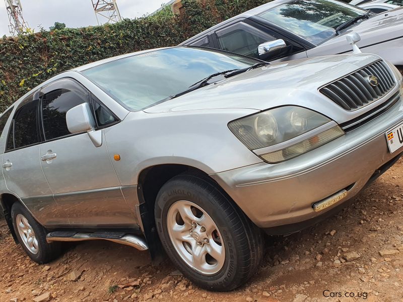 Toyota Harrier in Uganda