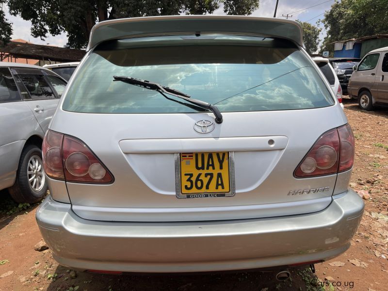 Toyota Harrier in Uganda