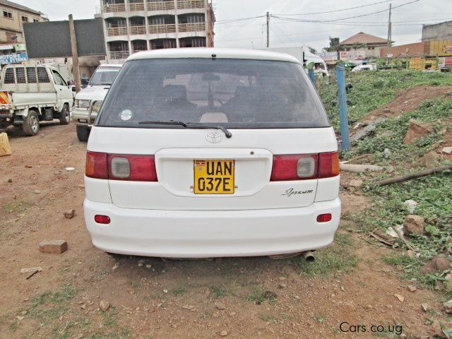 Toyota Ipsum in Uganda