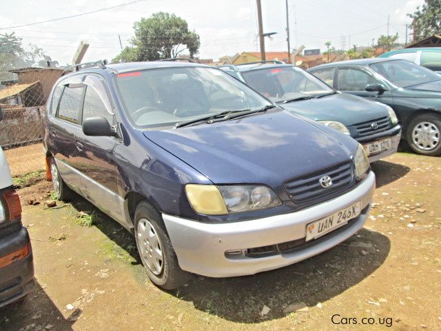 Toyota Ipsum in Uganda