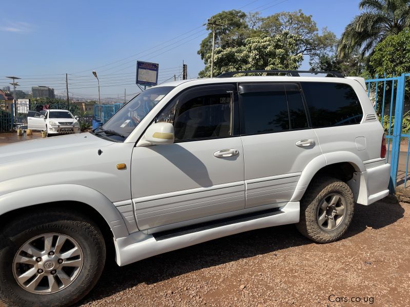 Toyota Land Cruiser in Uganda