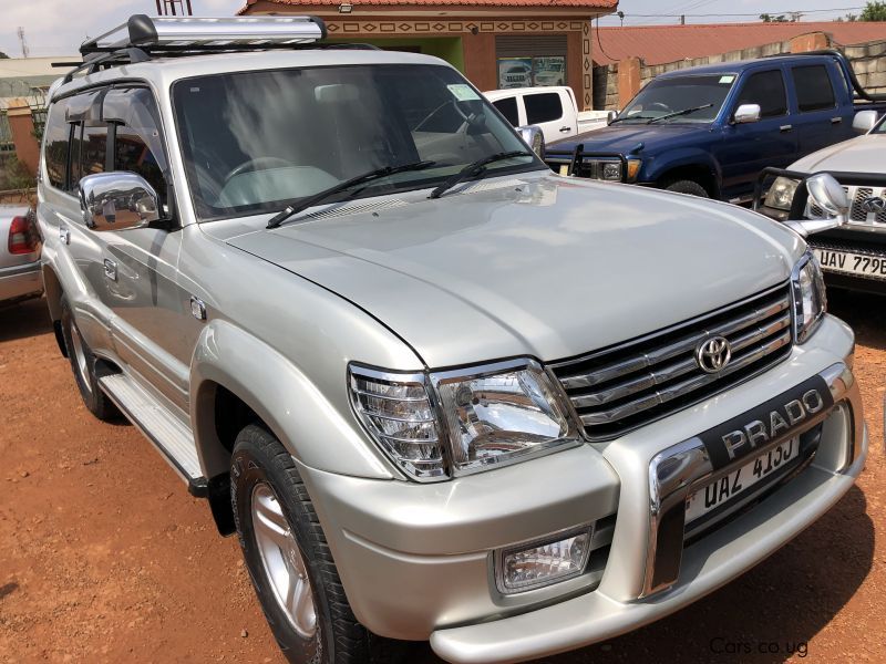 Toyota Land Cruiser Prado Tx in Uganda